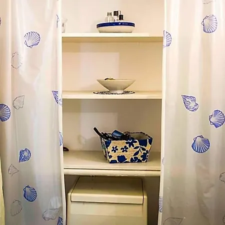 Villa Apollo B&B 4*