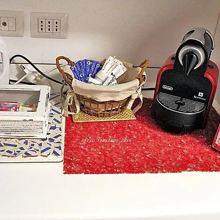 Bed & Breakfast Apollo 4*