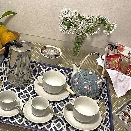 Bed & Breakfast Apollo 4*