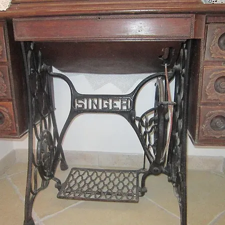 Apollo Bed & Breakfast 4*