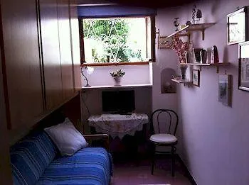 Bed & Breakfast Apollo 2*