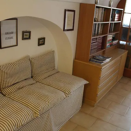 Bed & Breakfast Apollo 2*