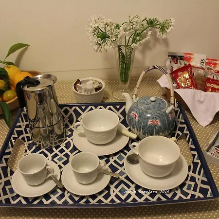 Apollo Bed & Breakfast 4*