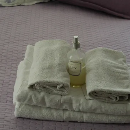 Apollo Bed & Breakfast 4*